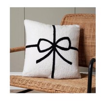 BHS White present bow cushion