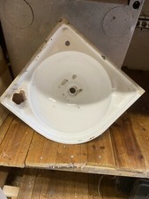 CARAVAN/MOTORHOME  BATHROOM