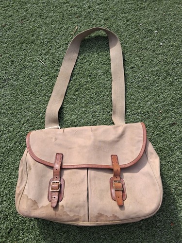 Brady game bag with removeable - game,