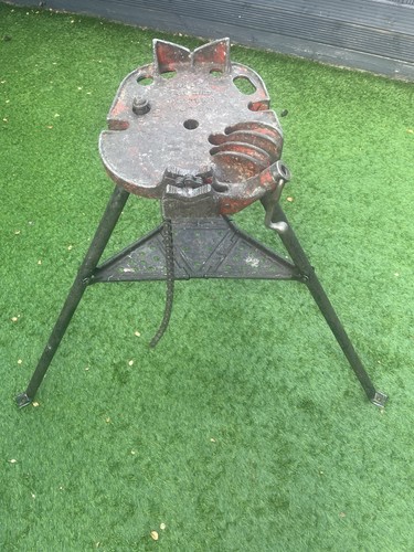 Rigid pipe vice - rigid,