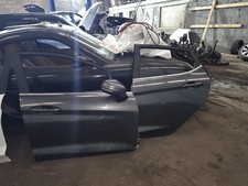 Volkswagen Golf 4 Doors 2017