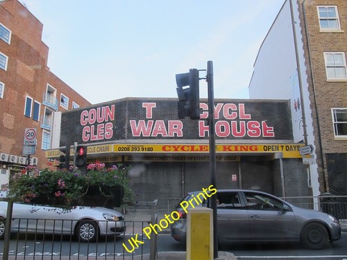 Photo 6x4 the cycle warehouse - cycle,