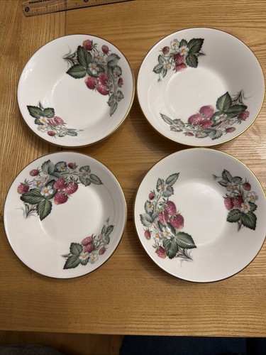 Set heathcote small china - of,