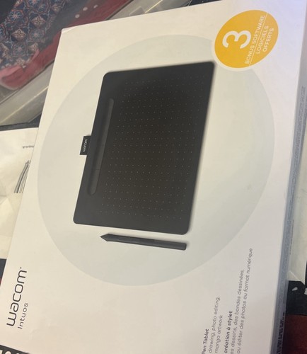 Wacom intuos graphics tablet - 3,
