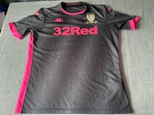 Leeds United 19/20 Away