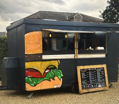 Mobile catering trailer - mobile,