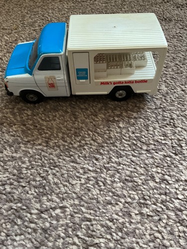 Corgi 405 ford transit milk - corgi,