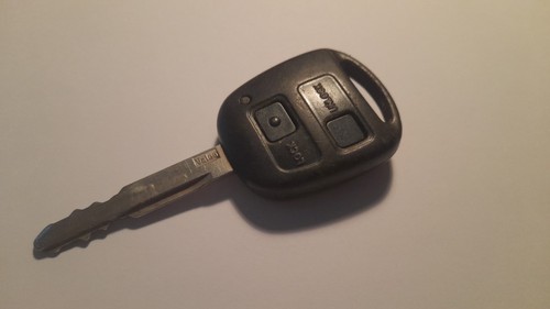 Toyota button remote key fob - 2,