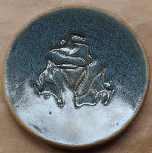 Round pottery trinket dish