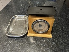 M&S Retro Kitchen SCALES 0 to