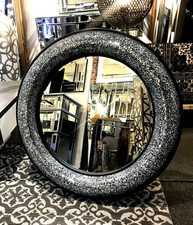 Black Round Wall Mirror