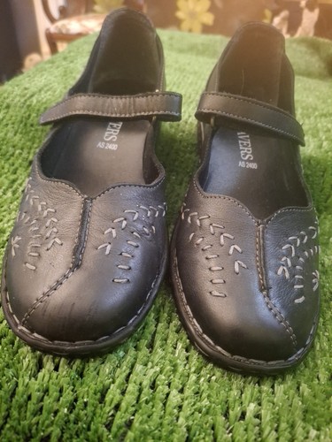 Ladies size pavers mary - ladies, jane