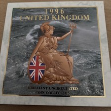  1996 COIN SET WITH £2