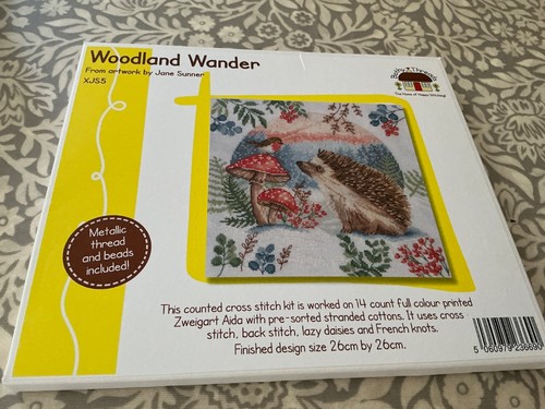 Woodland wander cross - woodland,