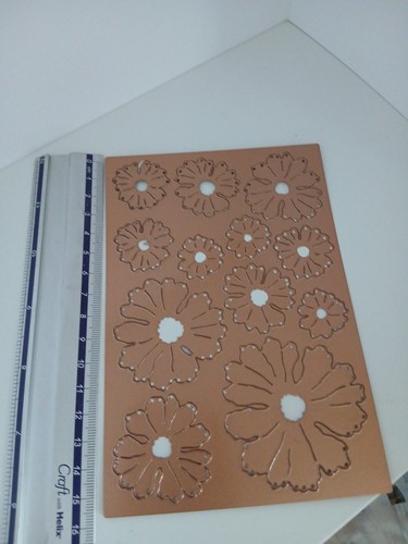 Spellbinders flower die - flower, set