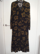 Primark Black & Khaki Floral