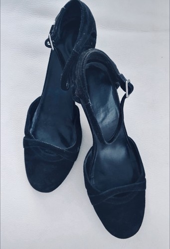 Black suede shoes - black,