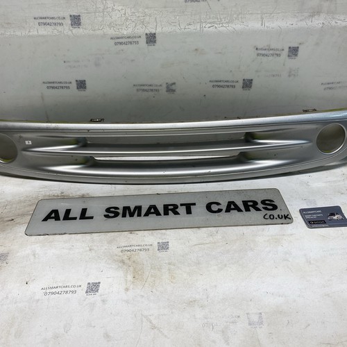 Smart fortwo 450 - front, grille