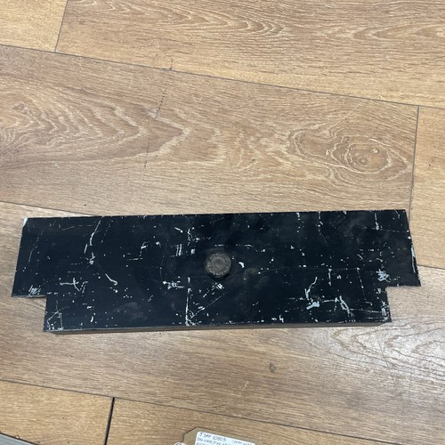 10803 dog grate - dog,