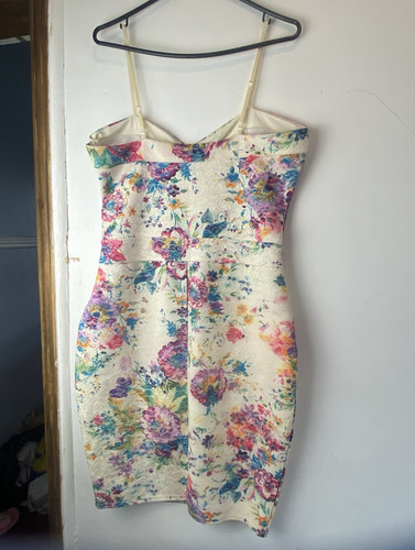 Lipsy london white floral - lipsy,