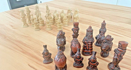 Alice wonderland chess - wonderland,
