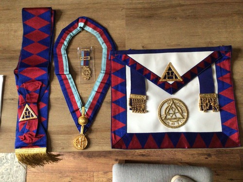 Masonic royal arch - arch, regalia