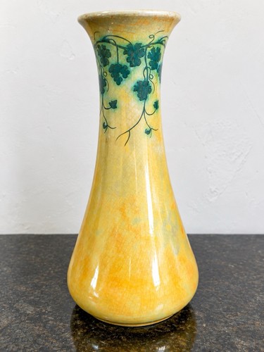 Ruskin pottery 1909 lustre - 1909,