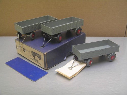 Dinky toys 951 large - dinky,