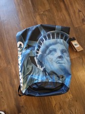 Supreme The North Face Statue