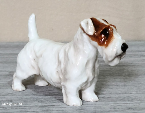 Royal doulton small - small, champion