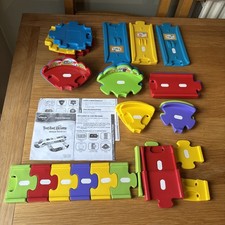 VTech Toot-Toot Drivers Deluxe Car Track Set complete 30 Piece Track Set