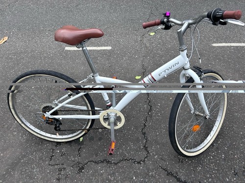 Kids bike in white - 24",