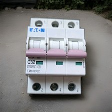 MEM EMCH332 Eaton 32amp Three Phase Mcb Type C Memshield 3