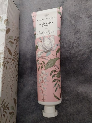 Laura ashley heritage bloom - laura,