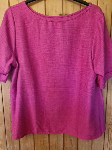 Lovely cerise pink top - cerise,