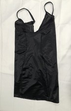 M & S  BLACK Maidenform