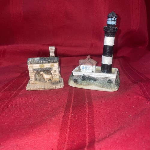 Light house and - house, horse