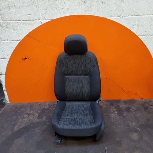 Vauxhall astra seat front - astra,