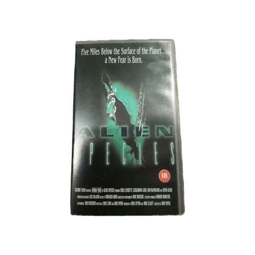 Alien spicies vhs small box - alien,