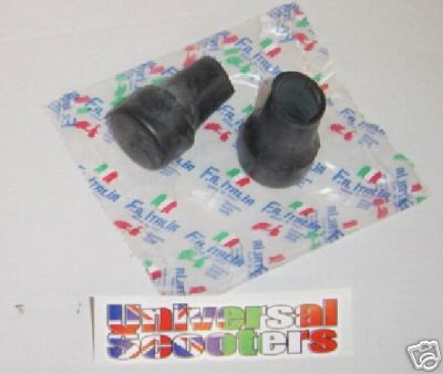 Vespa black rubber stand feet - black,