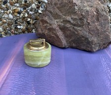 Vintage/Retro ‘Colibri’ Green Onyx Table Lighter