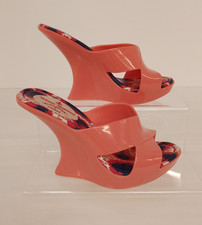 Vivienne Westwood Pink