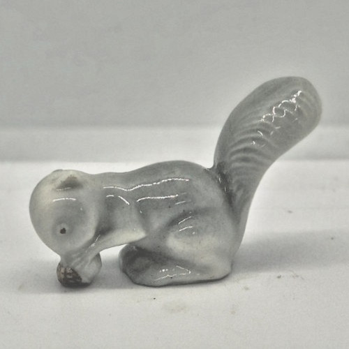 Vintage wade whimsies squirrel - wade,