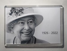 ❤ QUEEN ELIZABETH II ? 1926 - 2022 ? COMMEMORATIVE EXTRA LARGE FRIDGE MAGNET ❤