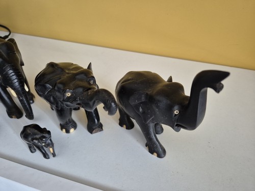 Various vintage carved ebony - various,