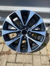 1x Genuine Renault Clio V Mk5