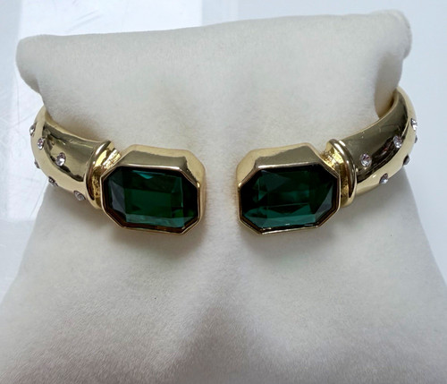 Gold tone hinged green - tone,