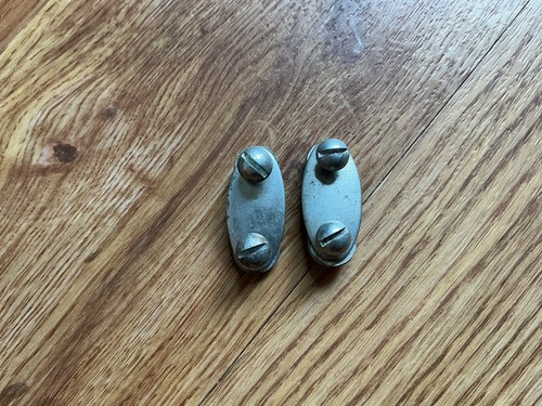 1pr mudguard stay holding - 1pr,