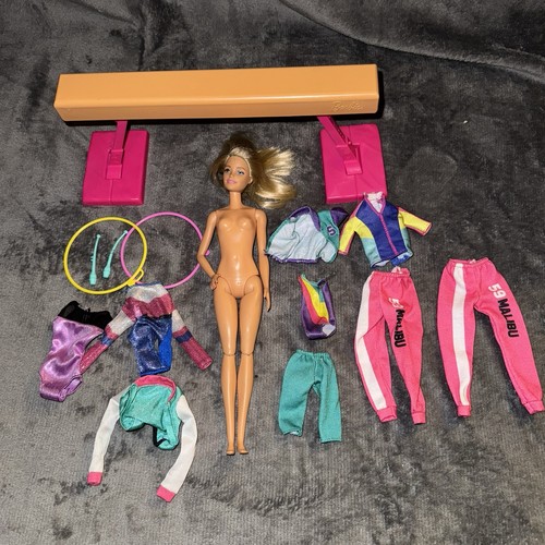Mattel barbie gymnastics - barbie, gym