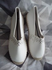 New Evans Danny Ivory Wide Fit Shoes  Size 5E